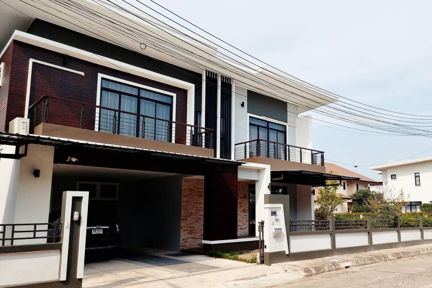 Modern Family Home in Prime Chiang Mai Location-TNP-D1240