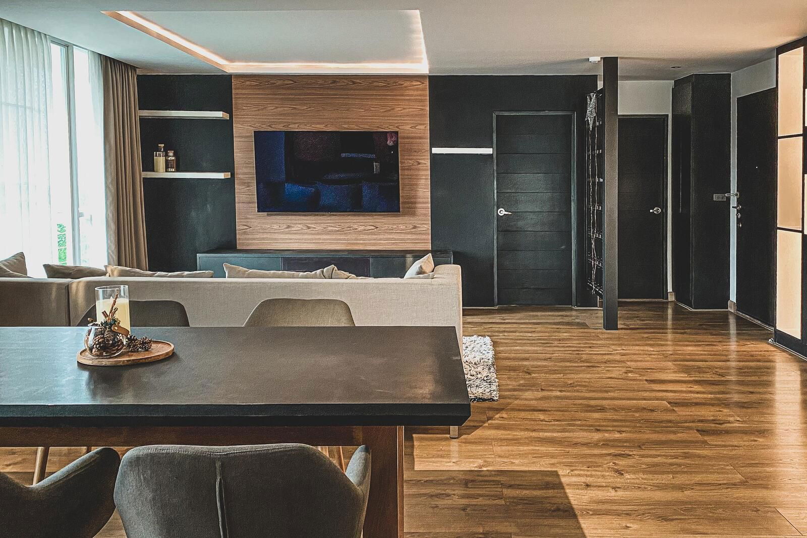 Prestigious 2-Bedroom 6th Floor Urban Retreat at Peaks Garden-TNP-D1216