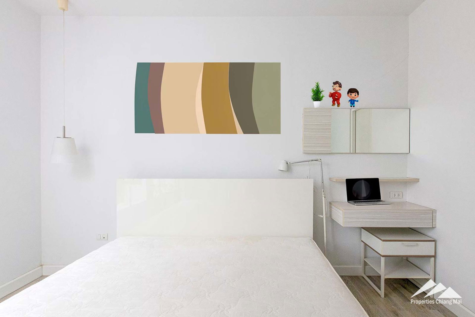 N8 Serene Lake Condo For Rent and For Sale