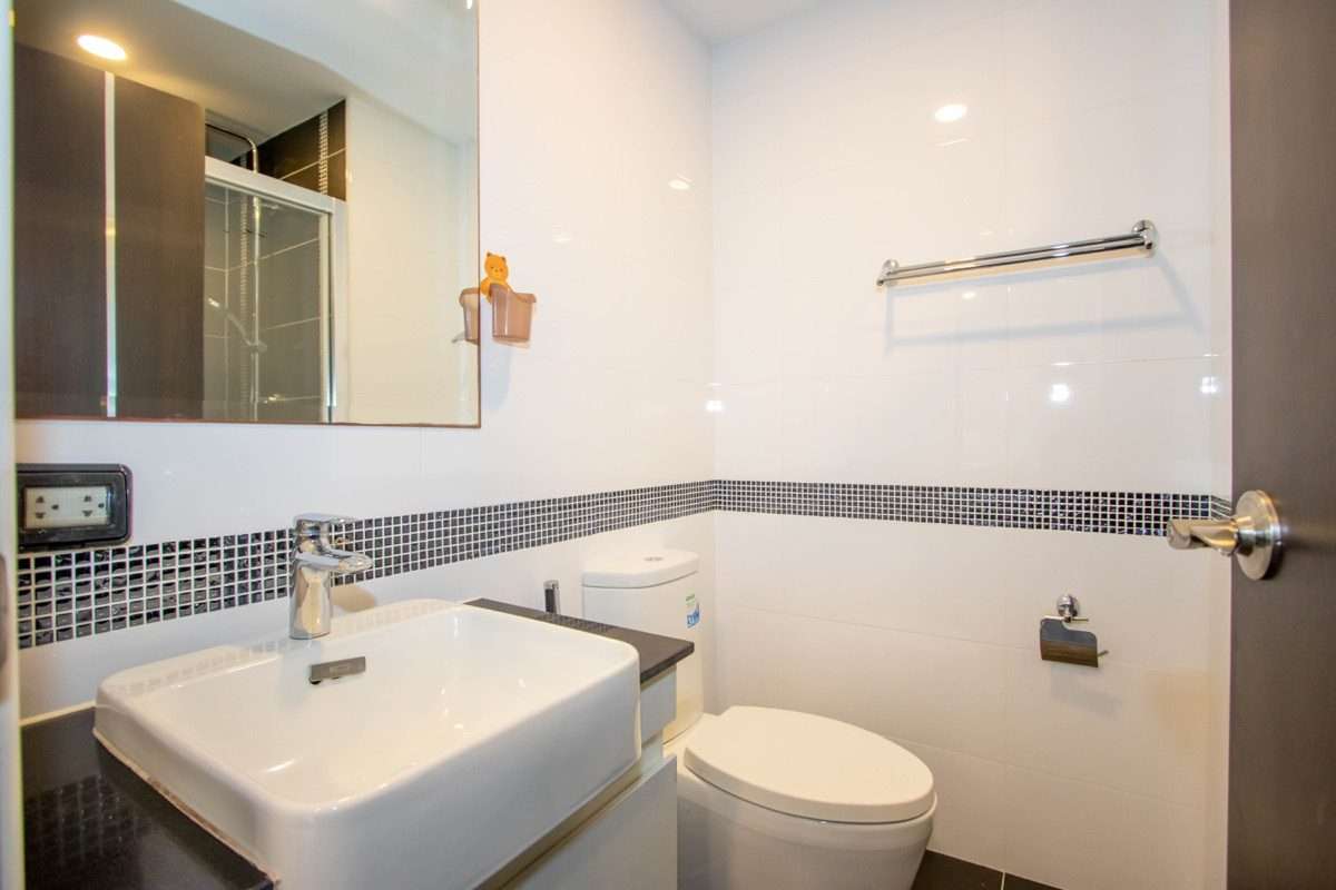 1-BR Condo for SALE at Prestigious Vidi Condominium near Nimmanhaemin