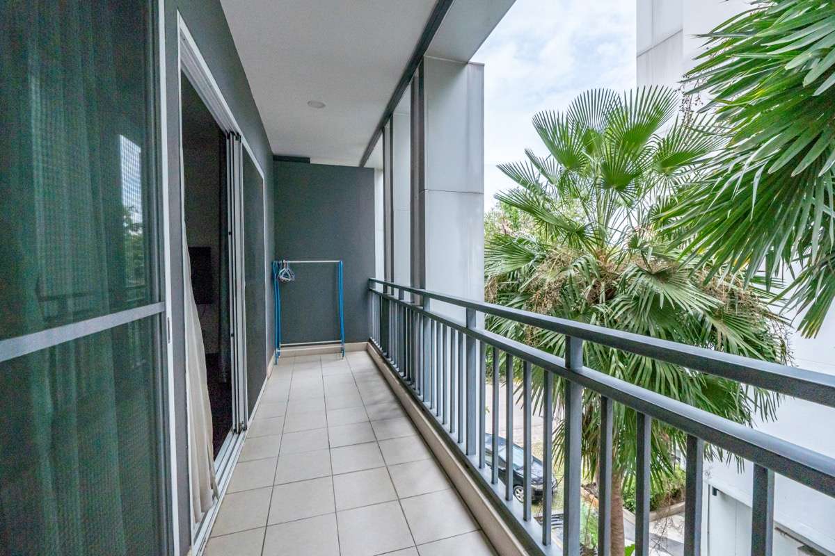 Excellent 1 Bedroom Vidi Condo For Sale