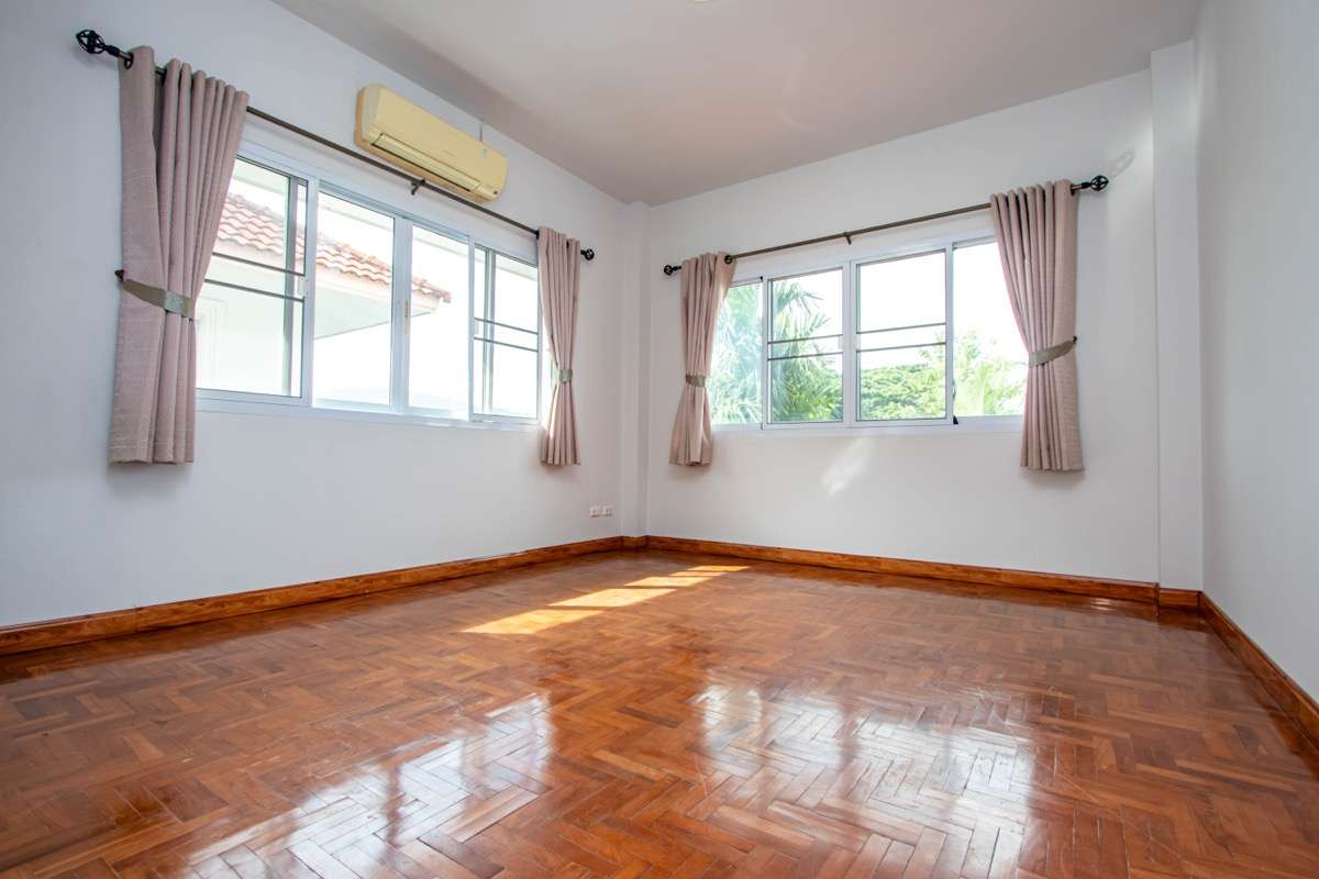 Four-Bedroom Family Home for Sale at Donpin, Mae Hia