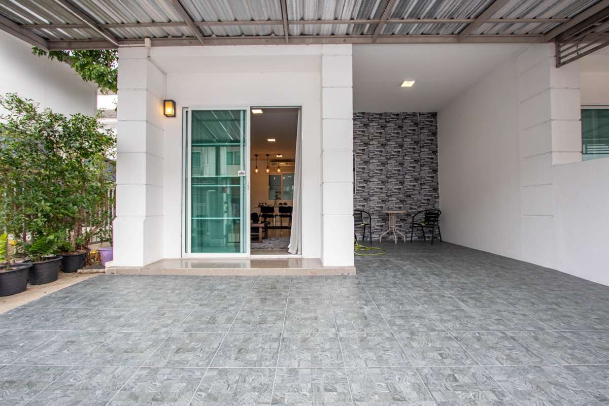 3-Bedroom Townhouse for Sale at Pruksaville 95 Big C–Don Chan