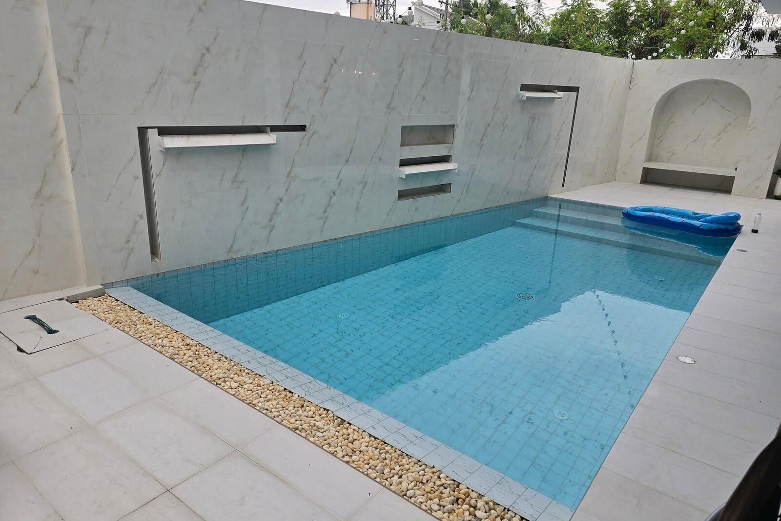 Modern 4-Bedroom Pool Villa in Pa Daet Near Lanna International School
