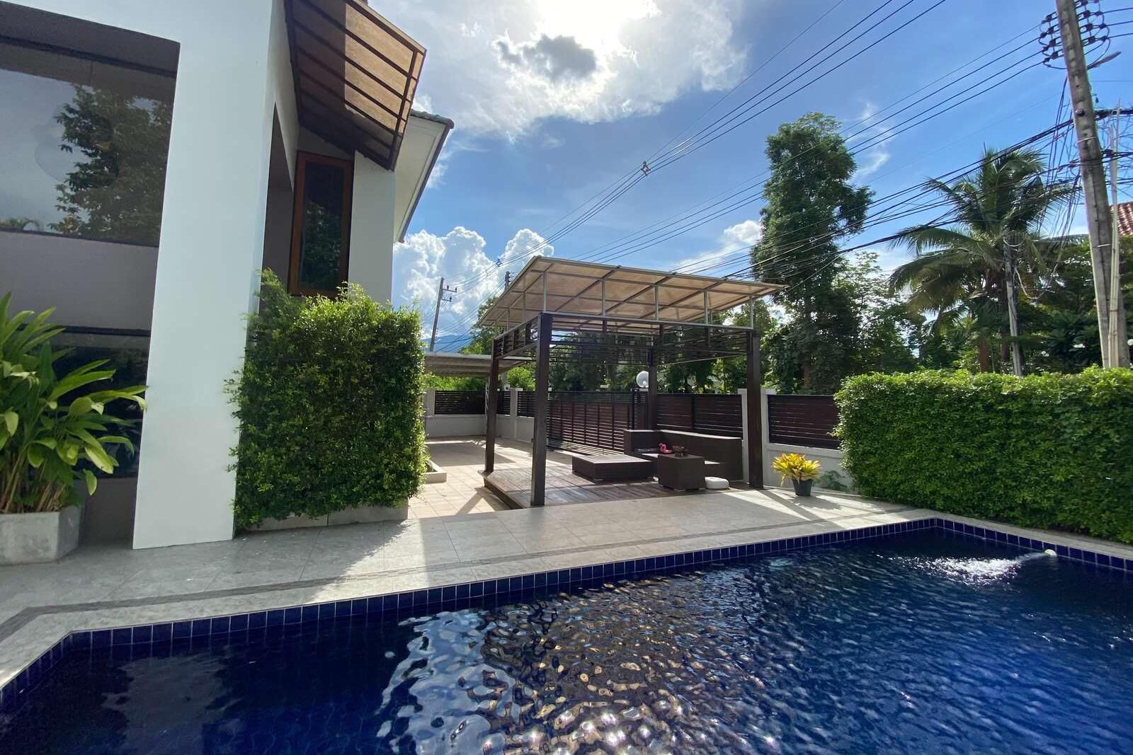 3 Bedroom Pool Villa in City