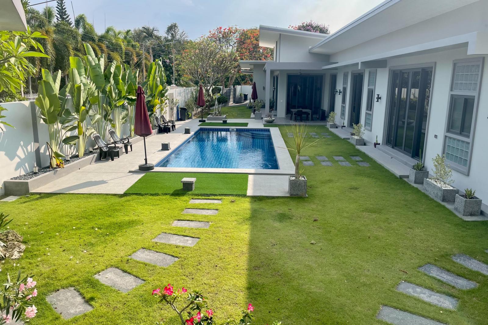 4 Bedroom Pool Villa in Chiang Mai Flora Ville, Doi Saket