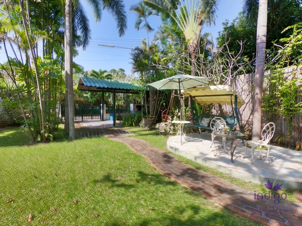 Beautiful Immaculate 5 Bedroom Family Home in Moo Baan Lanna Pinery Home, Hangdong, Chiang Mai.