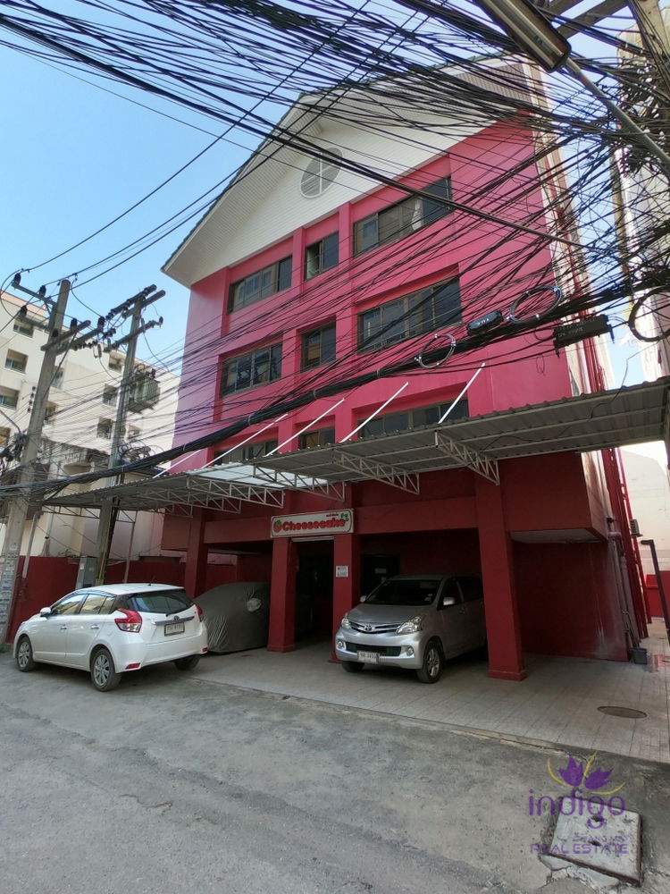Apartment building for sale 37 units close to Chiang Mai University Suthep Chiangmai