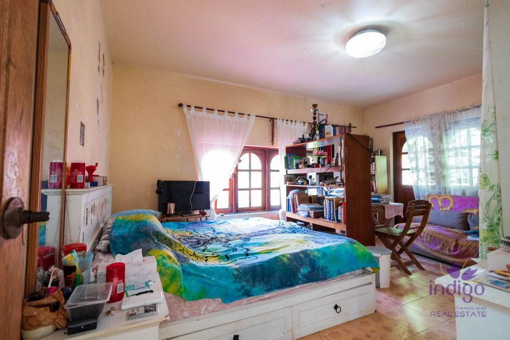 5-Bedroom Family Home and Guest Bungalow with Gorgeous Gardens for Sale near Tao Garden in Luang Nuea, Doi Saket