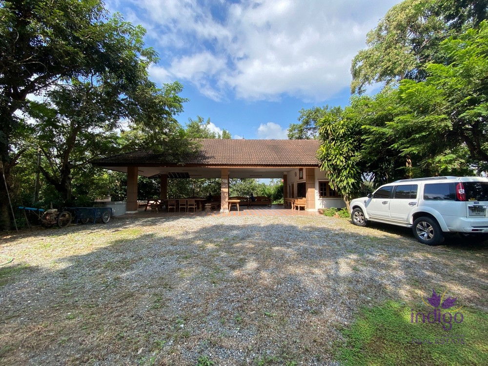 Land on top of a hill for sale 7 Rai 1 Ngan 53 sqw Sanpatong Chiangmai View of Doi Inthanon and Doi Suthep