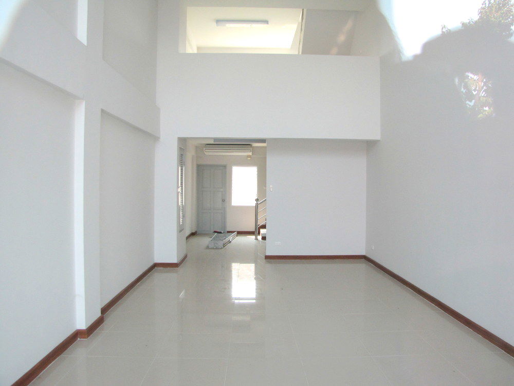 New Shophouse For Sale at The One Place Sanphiseur Muang Chiang Mai