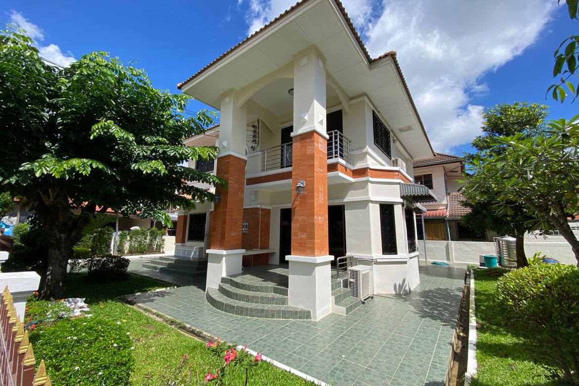 3 bedrooms house for sale at Pimook 2, San Sai, Chiang Mai