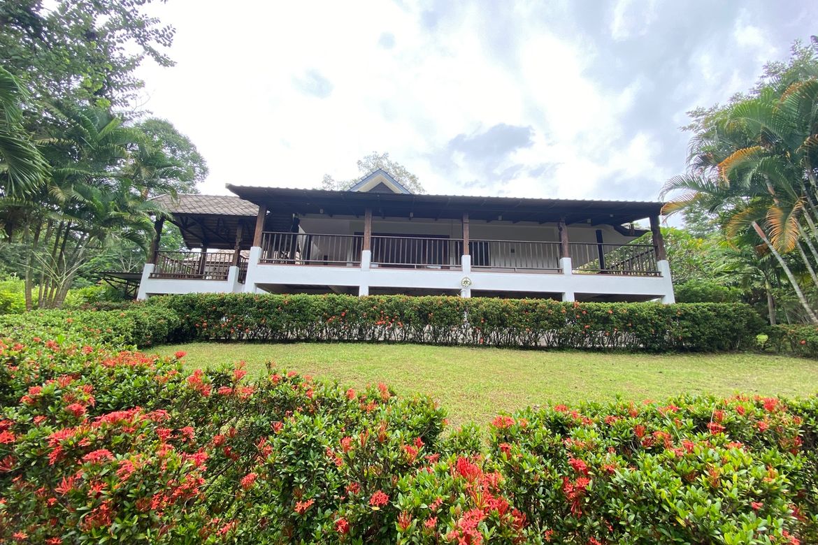 A charming one storey villa 2 bed for sale in Mae Rim, Chiang Mai