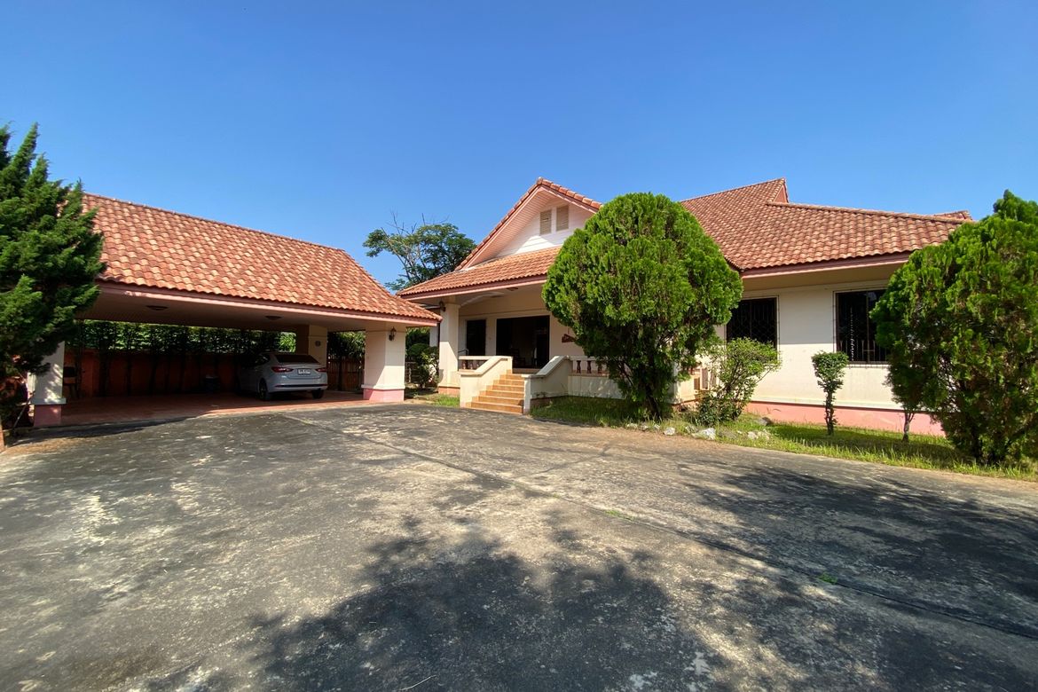 4 bed one storey house for sale near Muang Chiang Mai