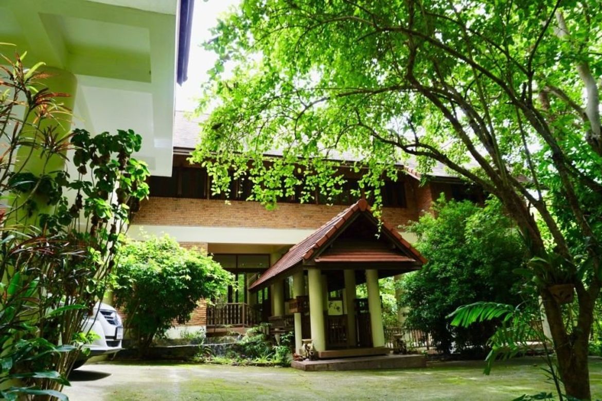 Unique house 3 bed for sale in Doi Saket, Chiang Mai