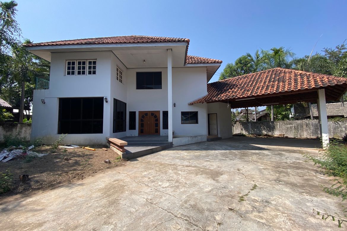 A stand alone house for sale near Chiang Mai Airport, Chiang Mai