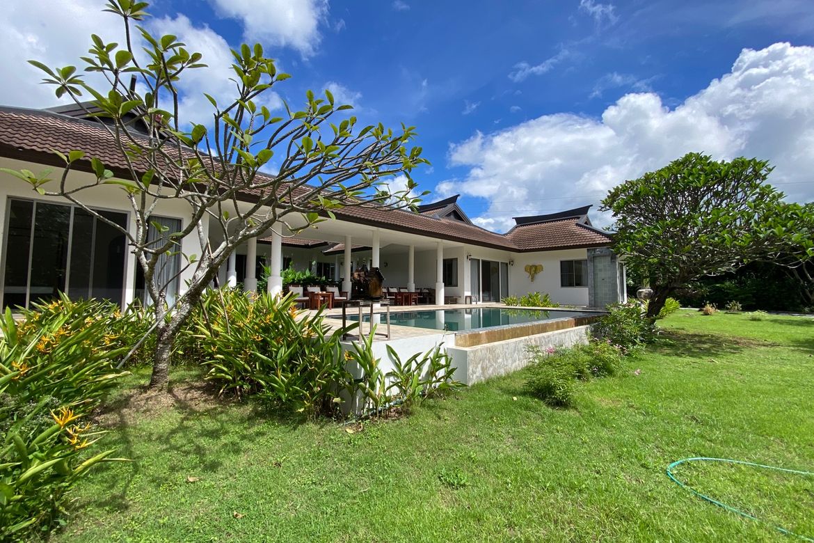 A unique pool villa for sale in Mae On, Chiang Mai
